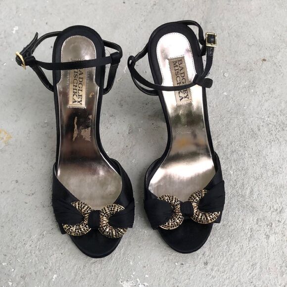 Jeweled Badgley Mischka heels - Picture 1 of 12